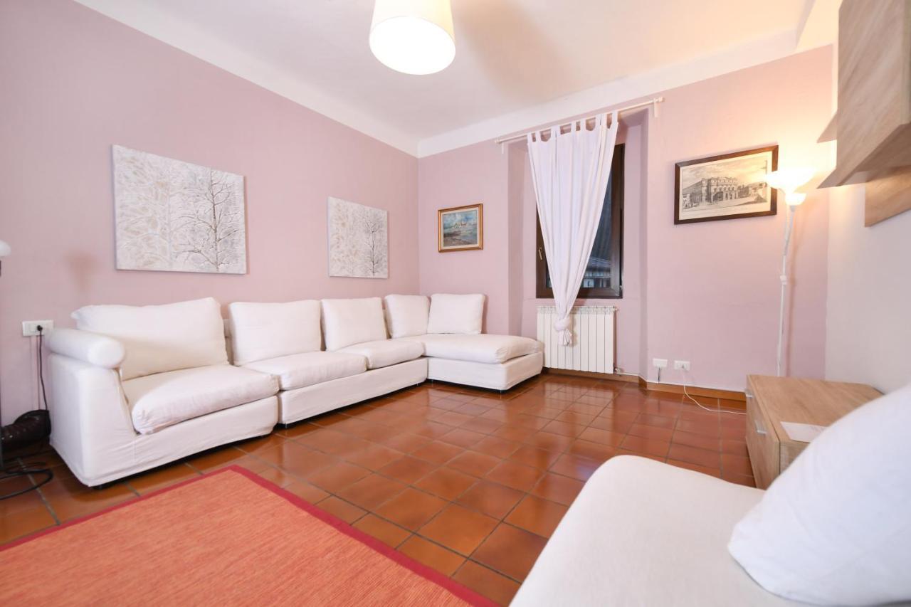 Villa Pinetina B&B Lasnigo Exterior photo
