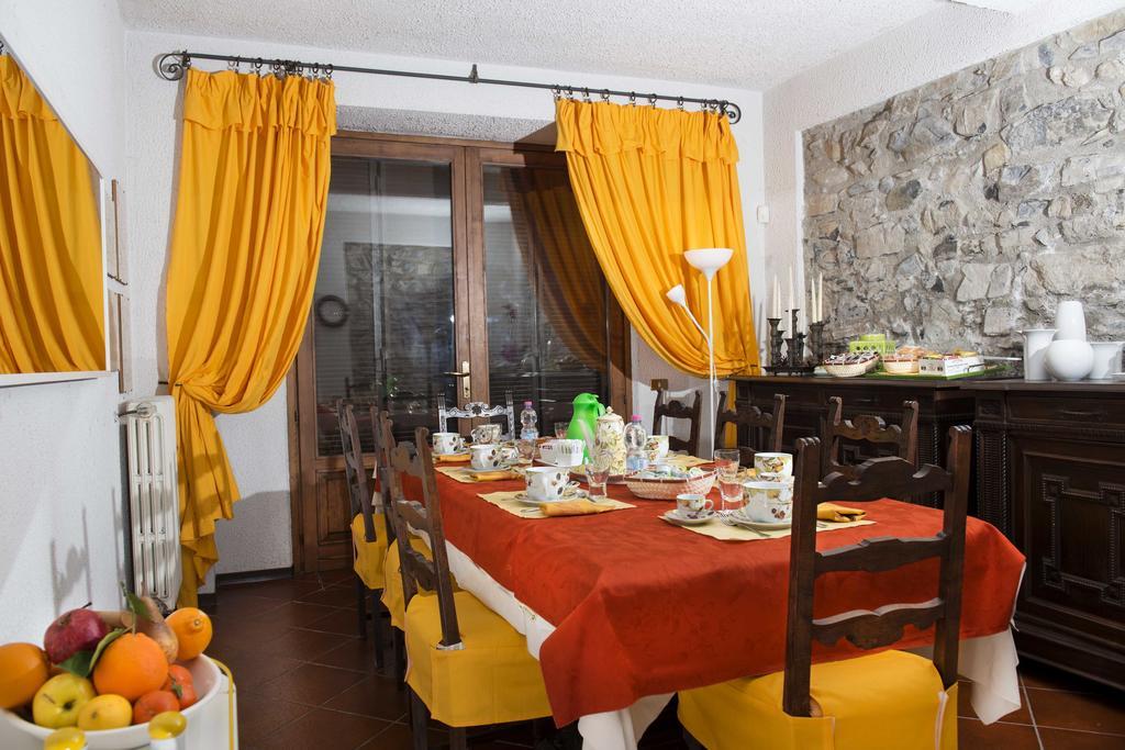 Villa Pinetina B&B Lasnigo Room photo